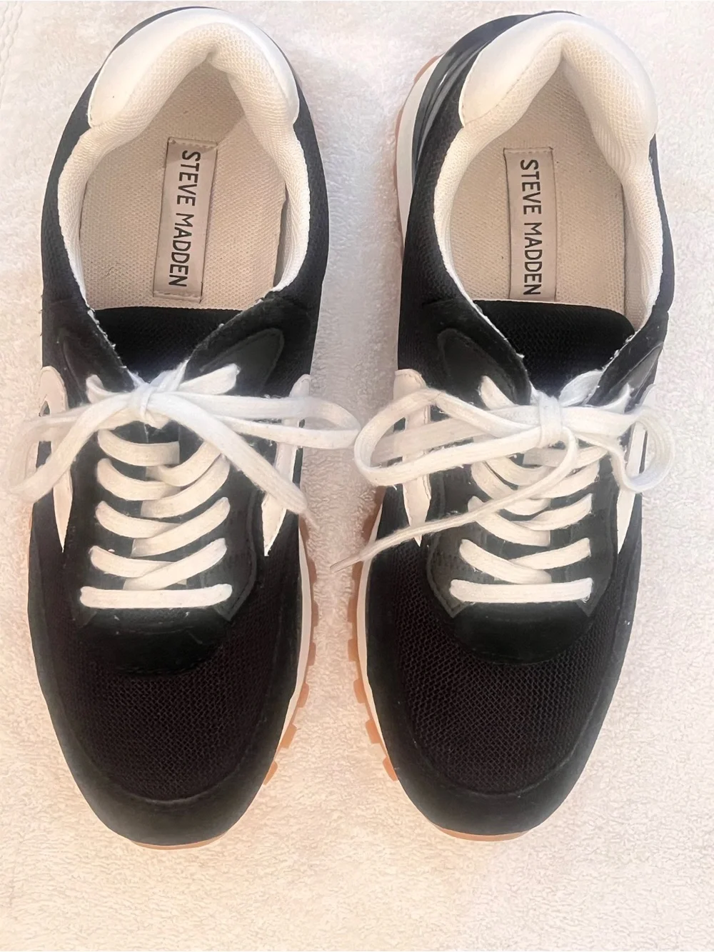 Steve Madden Black and White Women's Lace-Up Sneakers